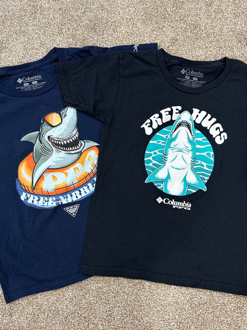 Columbia shark T-shirts Free Nibbles Free Hugs - Kids size XS - Navy and Black